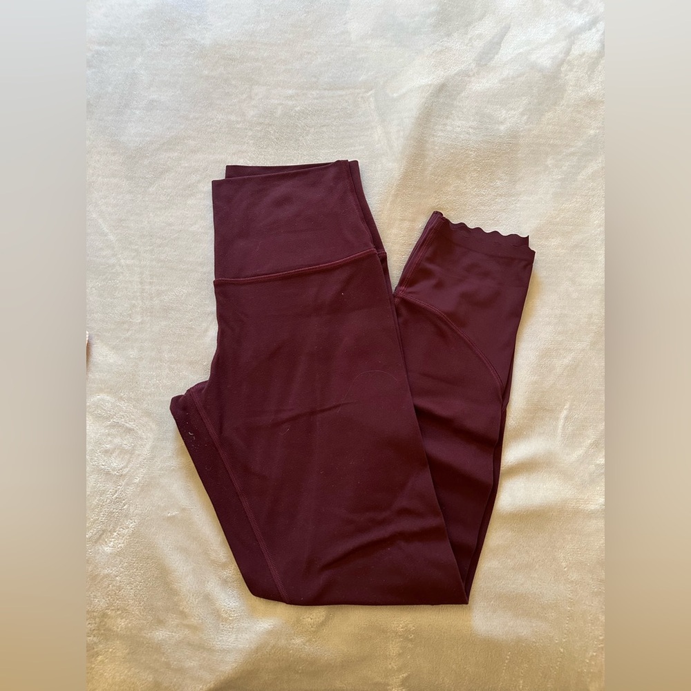 Lululemon- Burgundy Leggings